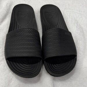 Reef Women’s Black Woven Slide Sandals